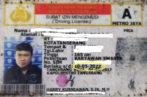 pembuatan kolektif informasi polisi hoax keliling mobil