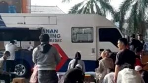 SIM Keliling Area Parkir Superindo Solok