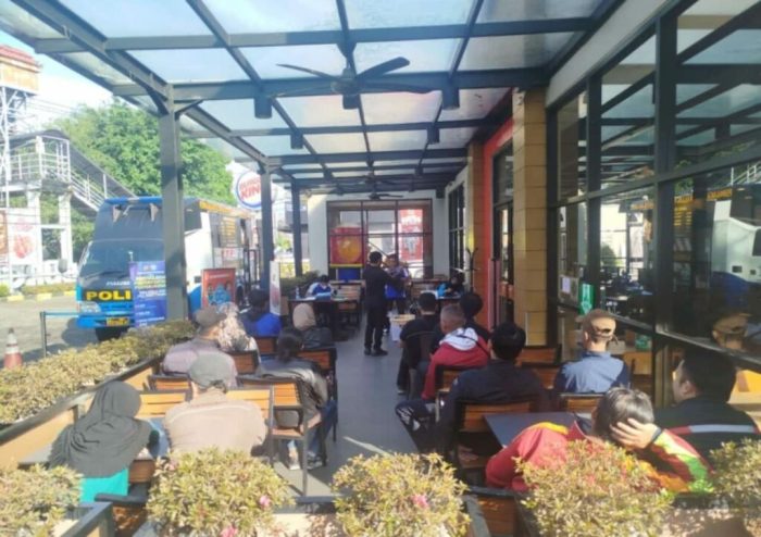 SIM Keliling Area Parkir Superindo Cimahi