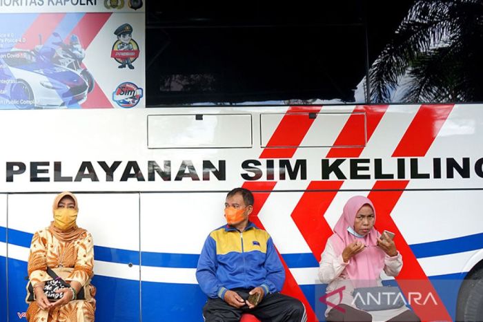 SIM Keliling Alun-Alun Kota Jayapura