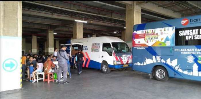 SIM Keliling Mall Plaza Palu