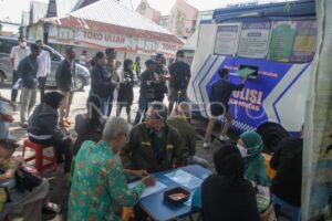 SIM Keliling Pasar Kampung Ujung Malang