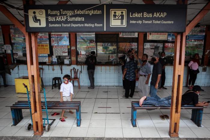 SIM Keliling Terminal Bus Kalideres Jakarta Barat